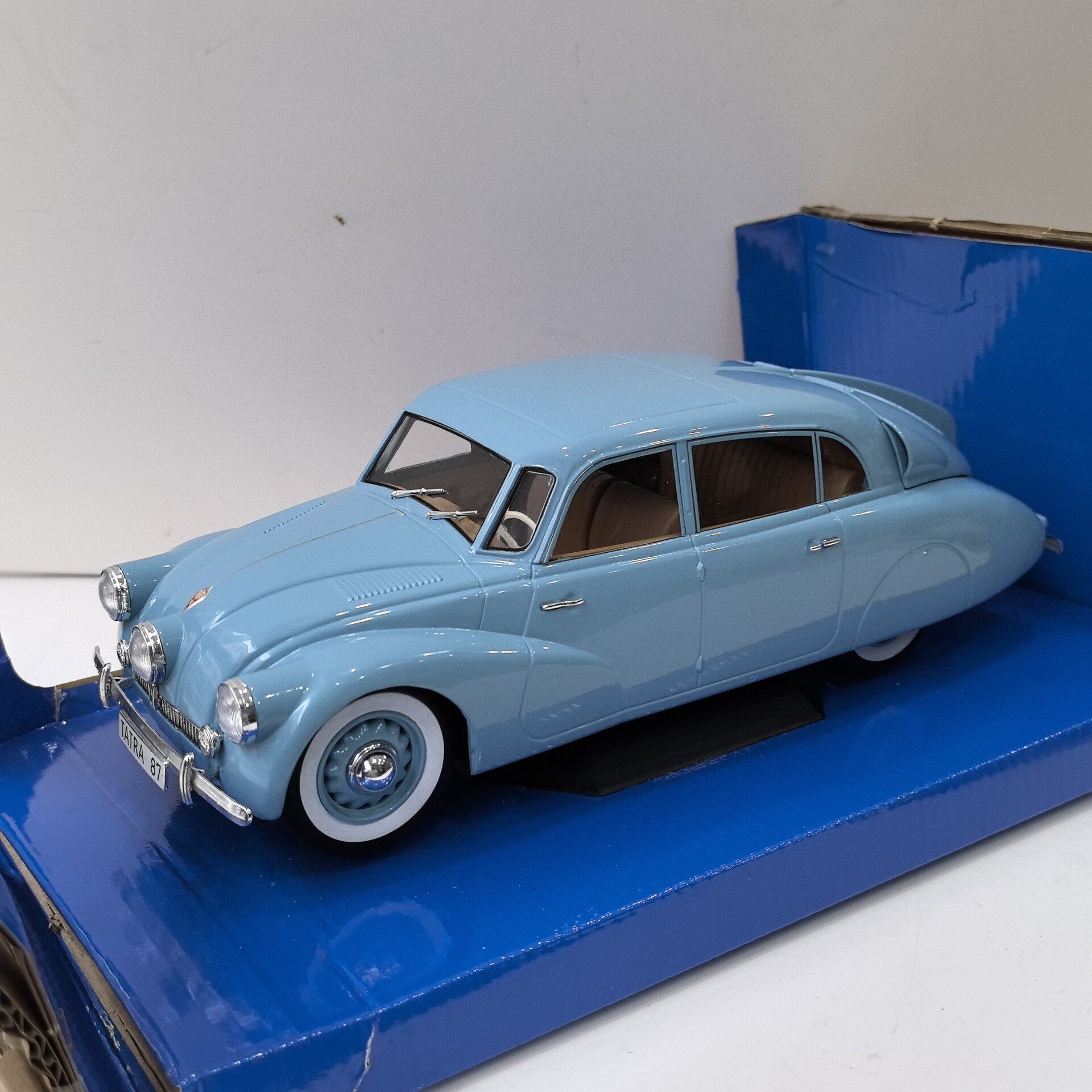 MCG Diecast 1/18 Scale TATRA 8 - đánh giá và giá Vintage Collectibles